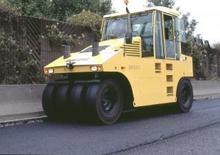 Rouleaux sur pneus Bomag BW 24 R