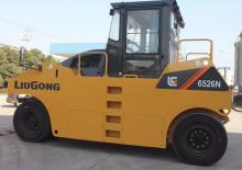 Rouleaux sur pneus Liugong 6526N