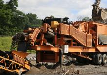 Concasseurs mobiles Eagle Crusher UM-05