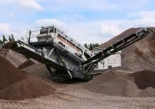 Installation de criblage mobile Metso Lokotrack ST3.5