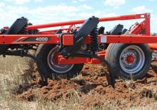 Cultivateurs Kuhn Chisel 4000-27N