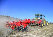 Cultivateurs Väderstad Swift 560