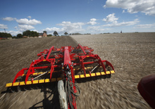 Cultivateurs Väderstad TopDown 500