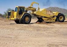 Scrapeurs Caterpillar 631 E ll