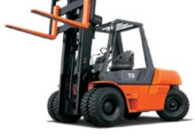 Chariots élevateurs frontaux diesel Toyota 5 FD 80