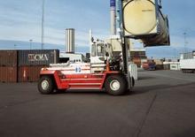 Chariots élevateurs frontaux diesel SVETRUCK 52120-60