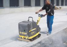 Plaques vibrantes réversibles Bomag BPR 55/65 D