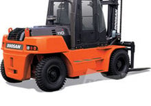 Chariots élevateurs frontaux diesel Doosan D130S-5