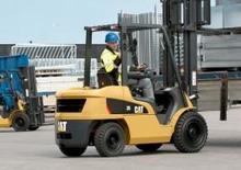 Chariots élevateurs frontaux diesel Caterpillar DP30N