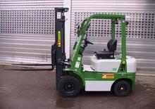 Chariots élevateurs frontaux diesel Artison FD 18