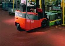 Chariots élevateurs frontaux  electriques Toyota 5 FBE 13