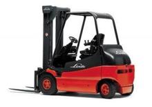 Chariots élevateurs frontaux  electriques Linde E 20/600