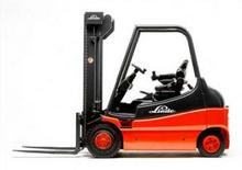 Chariots élevateurs frontaux  electriques Linde E 30/600 S