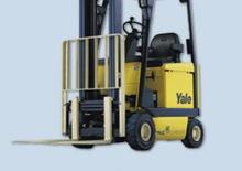 Chariots élevateurs frontaux  electriques Yale ERC/P 18 AAF