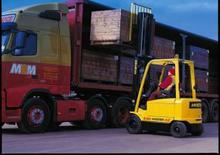 Chariots élevateurs frontaux  electriques Hyster J 2.50 XL
