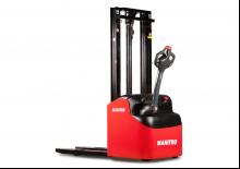 Gerbeurs à conducteur accompagnant Manitou ES 412 ET