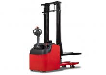 Gerbeurs à conducteur accompagnant Manitou ES 616 LI