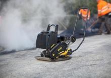 Plaques vibrantes unidirectionnelles Bomag BP 12/50 A