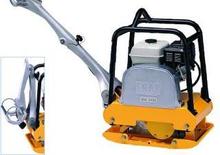 Plaques vibrantes unidirectionnelles Enar BWH 2400 DR