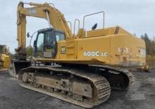 Excavatrice sur chenilles John Deere Construction 600C