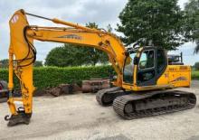 Excavatrice sur chenilles Etec 825 LC