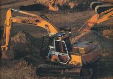 Excavatrice sur chenilles Case 9010