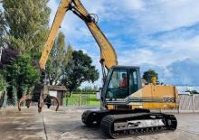 Excavatrice sur chenilles Case Poclain 988 CK