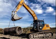 Excavatrice sur chenilles Case CX180E