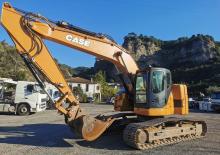 Excavatrice sur chenilles Case CX225