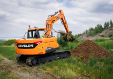 Excavatrice sur chenilles Develon DX140LC-7K 