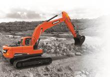 Excavatrice sur chenilles Doosan DX220A