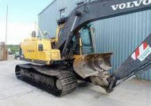 Excavatrice sur chenilles Volvo EC135B LC