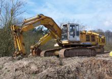 Excavatrice sur chenilles Demag H 40 LC