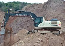 Excavatrice sur chenilles Hidromek HMK 300 LCLR