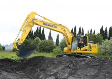 Excavatrice sur chenilles Komatsu PC210NLC-11E0