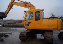Excavatrice sur chenilles Hyundai R 130 LCD-3