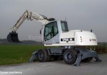 Excavatrice sur pneus Terex 1705M