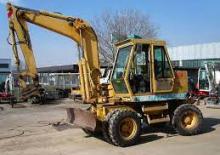 Excavatrice sur pneus Benmac 3.12 S