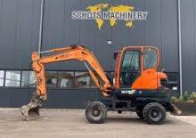 Excavatrice sur pneus Yanmar B 55 W 2