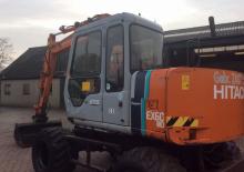 Excavatrice sur pneus Hitachi EX 60 WD