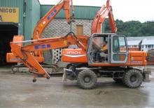 Excavatrice sur pneus Fiat-Hitachi FH 150 W.3