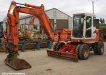 Excavatrice sur pneus Terex-Schaeff HML 31