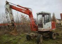 Excavatrice sur pneus O&K MH 2.5