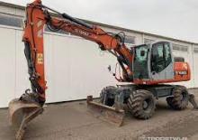 Excavatrice sur pneus Terex TW170