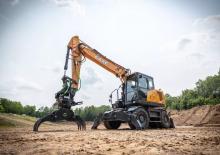 Excavatrice sur pneus Case WX175E SR