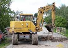 Excavatrice sur pneus Zeppelin ZM 10