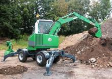 Excavatrices pour cimetières Lanz FB 3000