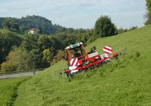 Faneuses rotatives Fella Sanos 401 DS