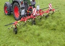 Faneuses rotatives Fella TH 7706 DN