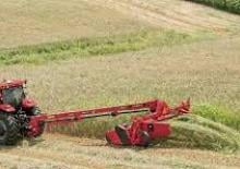 Faucheuse à disque traîné avec conditionneur Case IH DC93